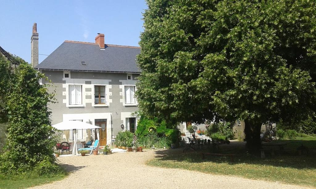 La Cle Des Jardins Bed & Breakfast Nouatre ภายนอก รูปภาพ
