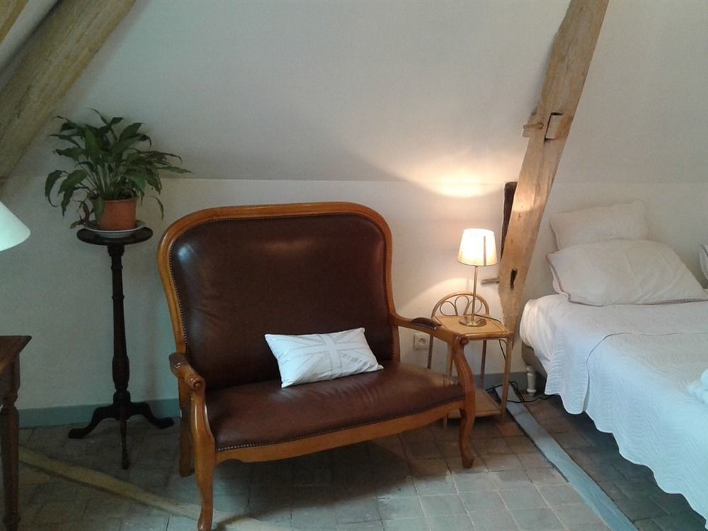 La Cle Des Jardins Bed & Breakfast Nouatre ภายนอก รูปภาพ